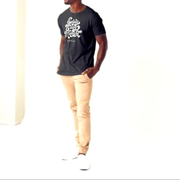 T-Shirt enjoy every moment all sizes yolo inc - Picture 4 of 4